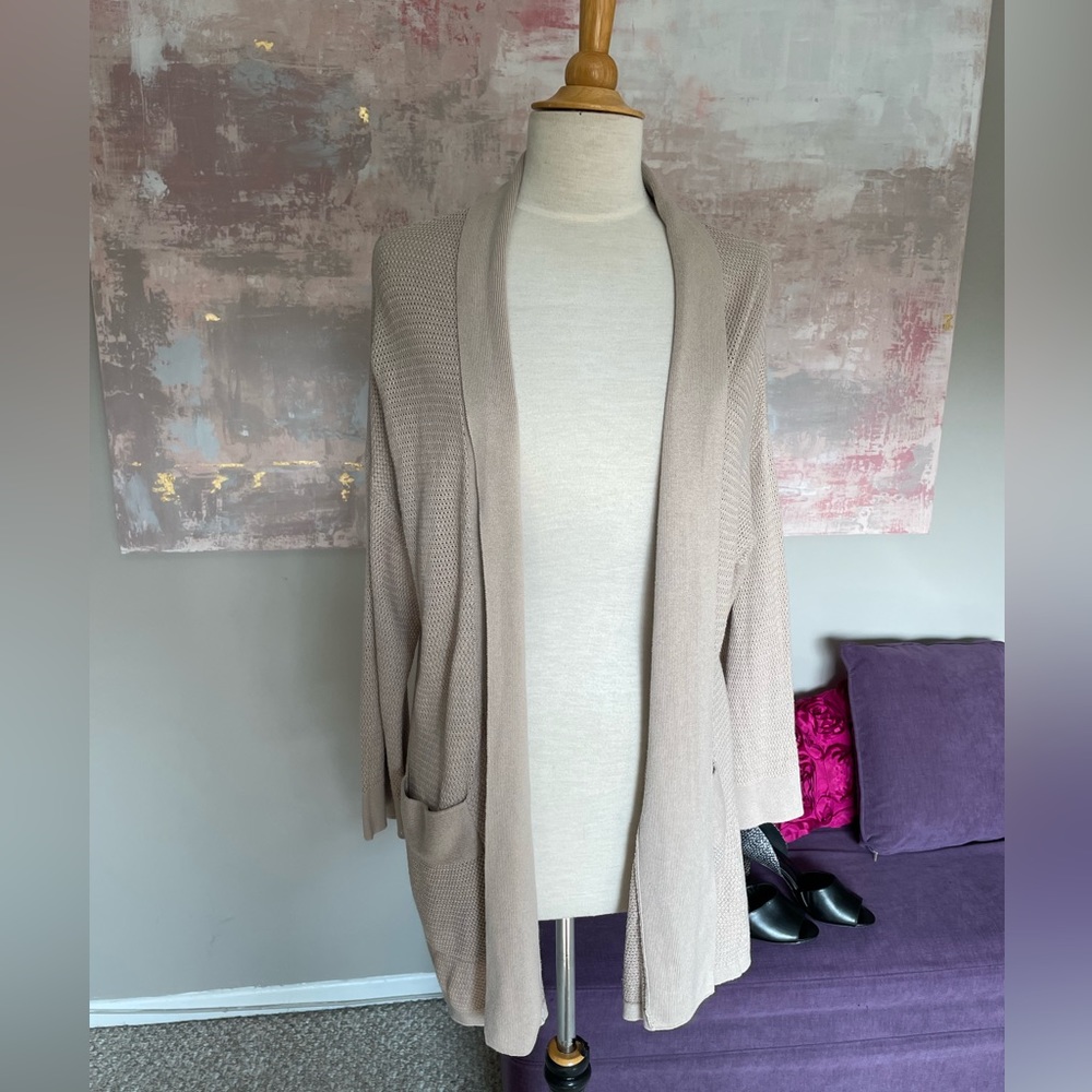 Wilfred beige silk and cashmere light weight cardigan with pockets size M - Picture 1 of 7